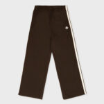 ALAND LOGO WAPPEN TRACK SWEAT PANTS (BROWN)